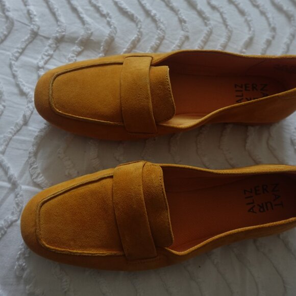 Naturalizer Womens Genn-Flow Comfort Insole Slip On Suede Penny Loafer - Picture 14 of 15